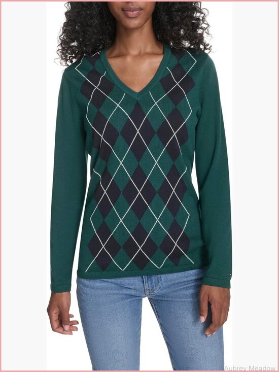 Sweaters - Long Sleeve Cotton Argyle V-Neck Pullover Sweater